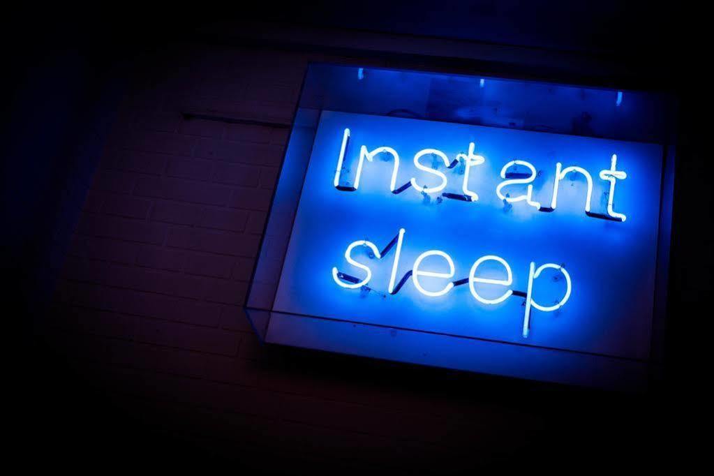 Instantsleep Backpackerhostel St Pauli Hamburg Exterior foto